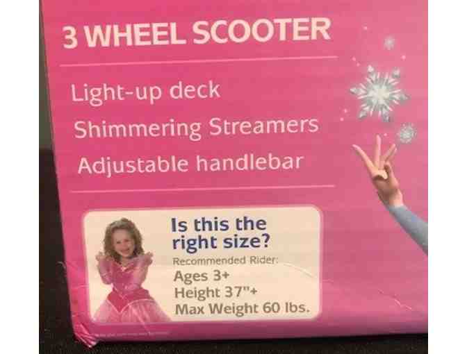 3 Wheel Scooter with Disney's Frozen theme
