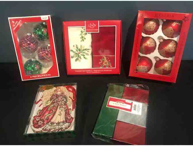 Holly + Jolly Christmas Box