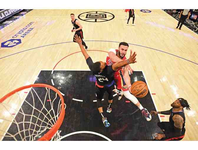 LA Clippers - Luxury Suite + 2 Parking Passes at Crypto Arena to a 2023-2024 Regular Season Game