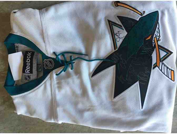 'CALLING ALL SHARKS FANS' - autographed Sharks jersey