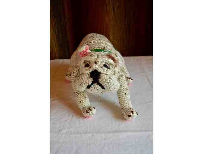 Hand-crochet Amigurumi BASIS Bulldog