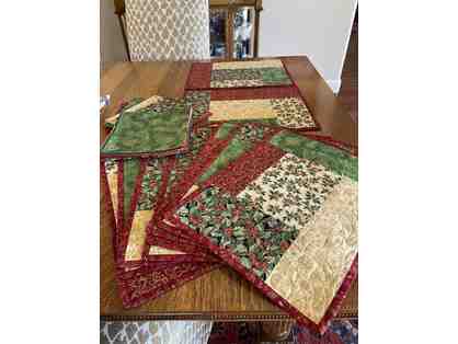 Decorate Your Christmas Table with Handmade Placemats and Napkins
