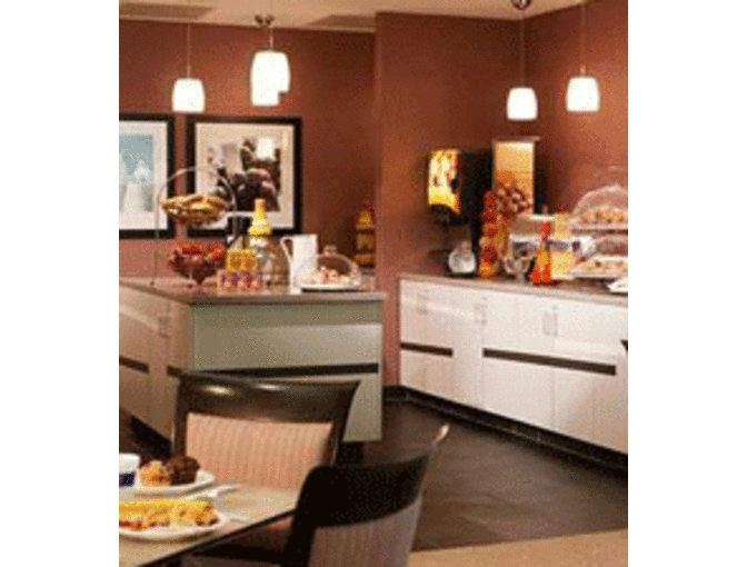 Hampton Inn & Suites- Boston Crosstown Center