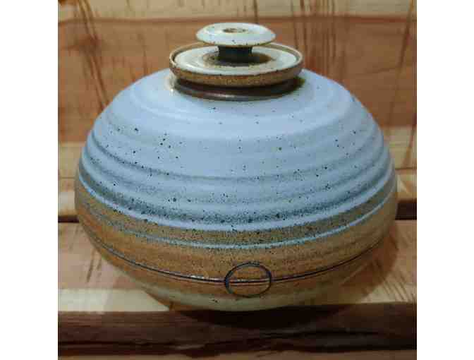 SILENT AUCTION: Handmade Ceramic Lidded Vessel by Jeff Niewenhuis