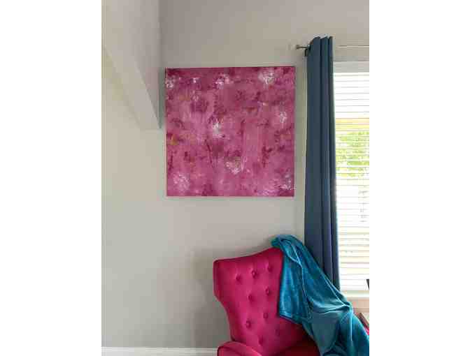 Chromatic Elegance: Gilded Shades of Pink