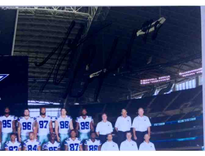 Tyrone Crawford Autographed Dallas Cowboys Team Photo