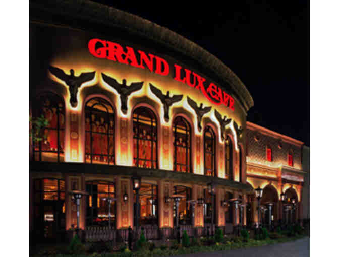 2 NIGHTS FOUR QUEENS HOTEL & CASINO + $50 GIFT CARD GRAND LUX CAFE LAS VEGAS, NV