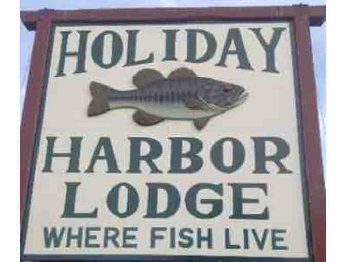 Holiday Harbor Lodge