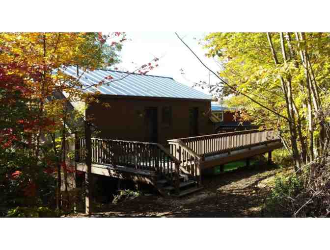 Local Lodging - Camel's Hump Carriage House (2 night stay) - Photo 1