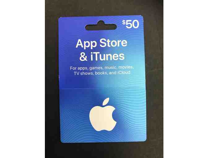 Apple Watch 7000 Series & $50 iTunes Gift Card - Photo 5
