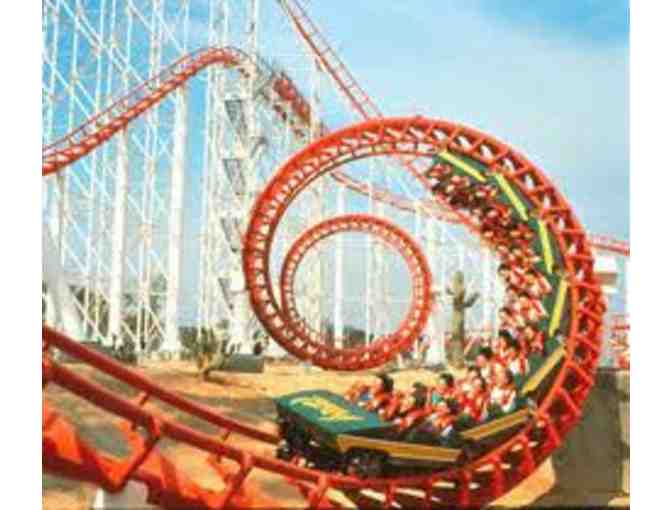 Six Flags Magic Mountain Tickets for 2 people
