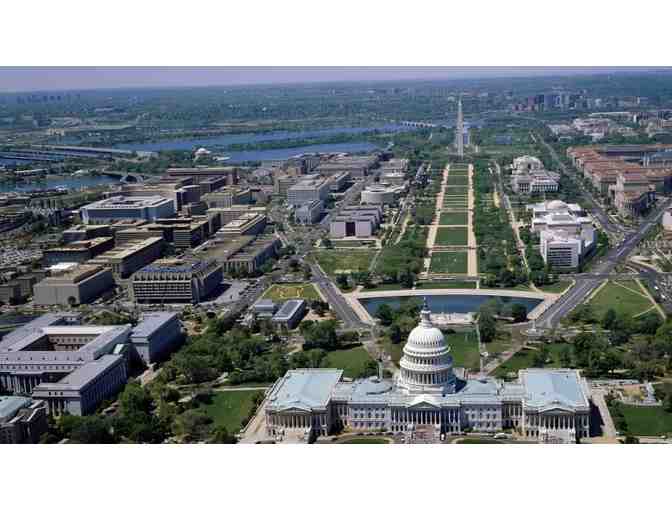 Tour of Washington, DC courtesy of Congressman Cicilline's Office/Madame Tussaud's
