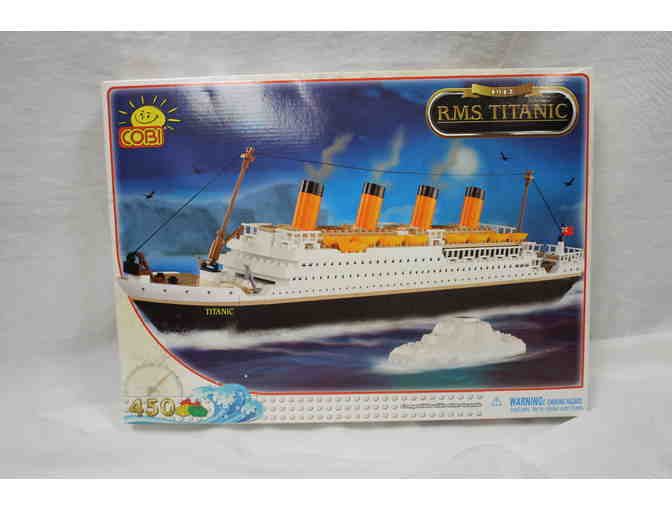 Titanic Museum tickets and gift basket