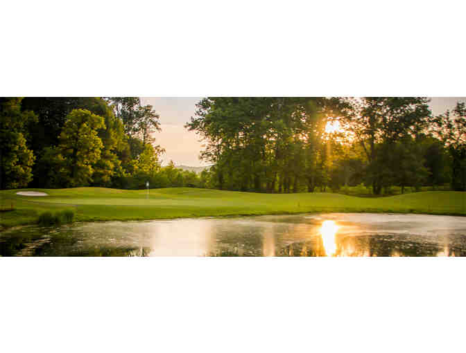 Oak Ridge Country Club | Round of Golf for Four with Cart