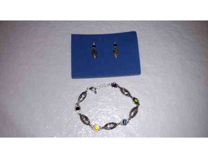 Avon Earring & Bracelet Set