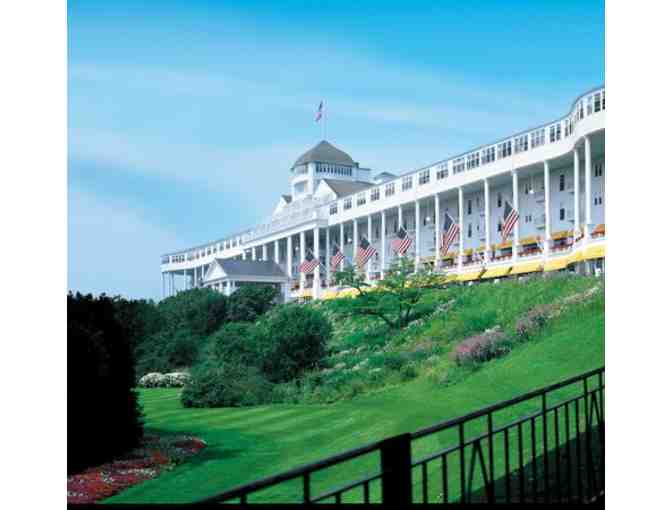 Golf for two at the Jewel on Mackinaw Island