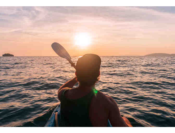 Lifetime Rush 9' Kayak with Paddle