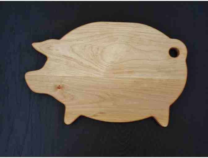 Pig Hardwood Cutting Board
