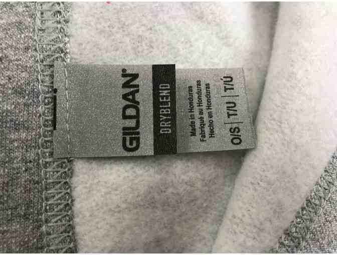 'Making memories one campsite at a time' throw