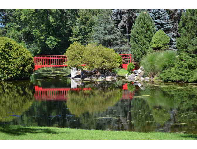 Gift Basket with Day Passes to Dow Gardens