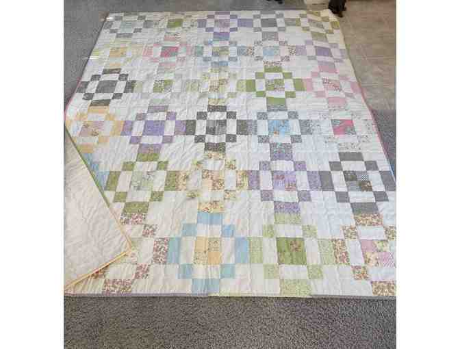 Handmade Quilt - Pastels