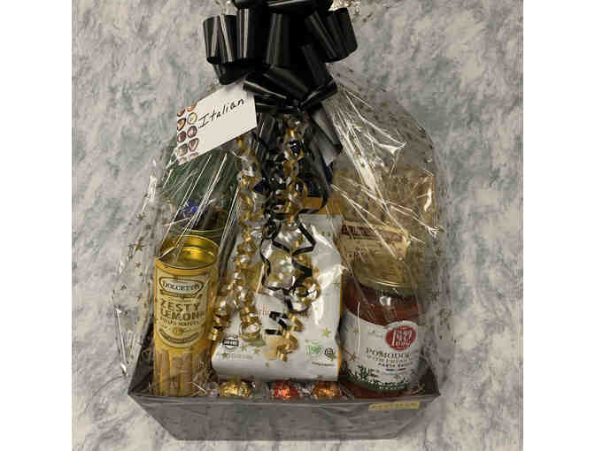 Eastman Party Store Italian Dinner Basket - Photo 1