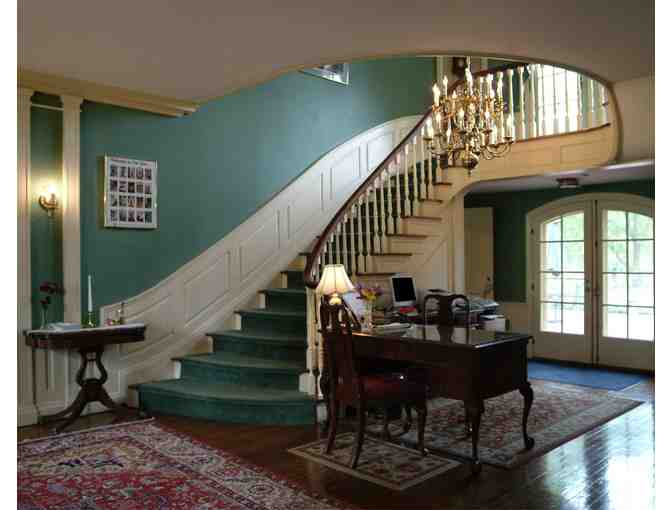 Weeknight Stay at Montague Inn