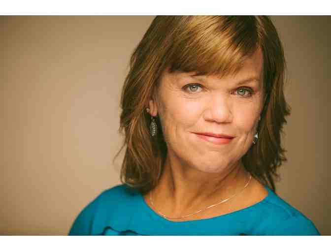 Zoom Call with 'Little People Big World' Star Amy Roloff & Signed Book
