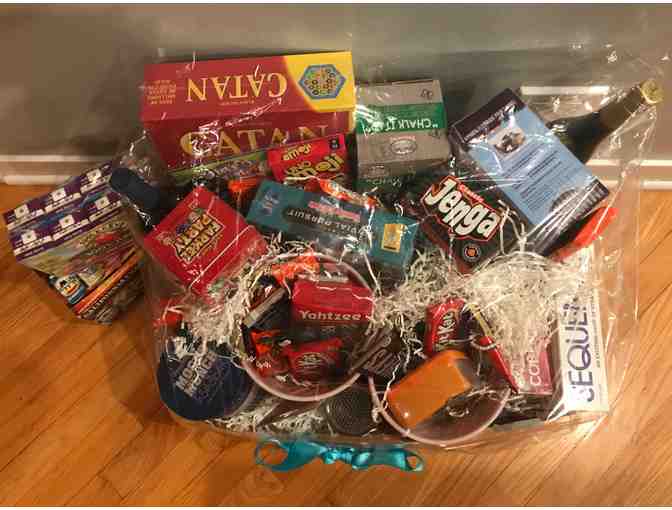 Room 107 Ms. Lewis/Ms. Grusch - Family Night Basket
