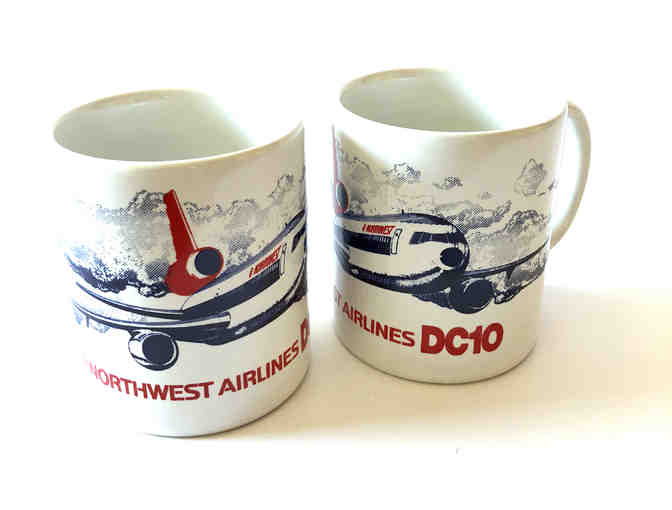 DC10  Northwest Airlines Collectible Coffee Mug