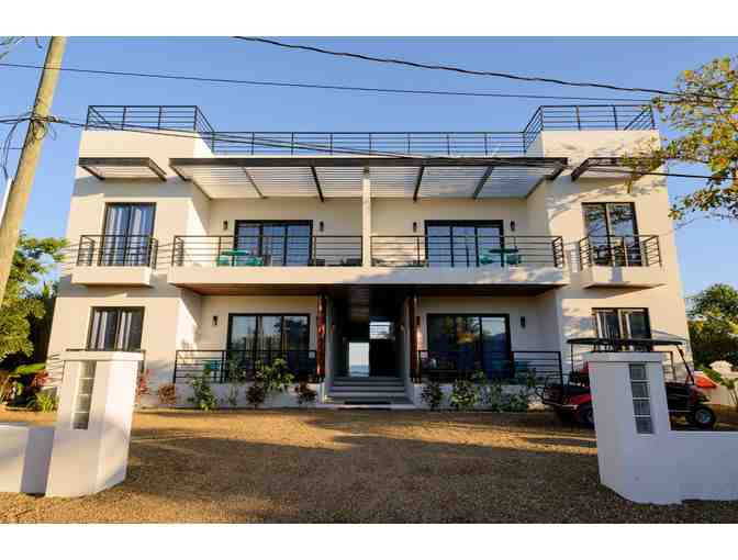 Sun, Sand and Surf - 7 Day Vacay in Belize!