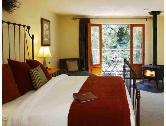 Mill Valley Inn - One Night's Stay with Complimentary Breakfast