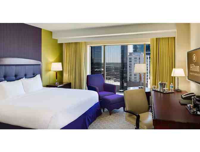 2-Night Weekend Stay at 4-Diamond Hilton Center City