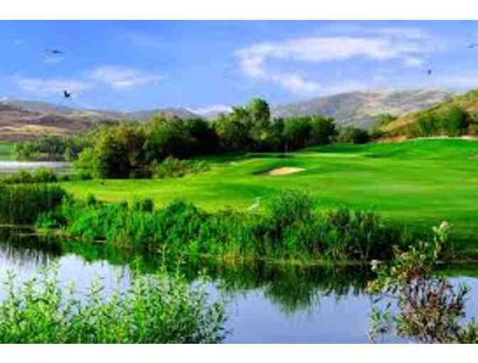 Strawberry Farms Golf