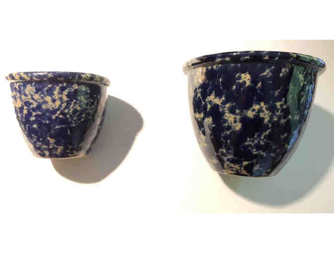 Two Bennington Pottery nesting bowls