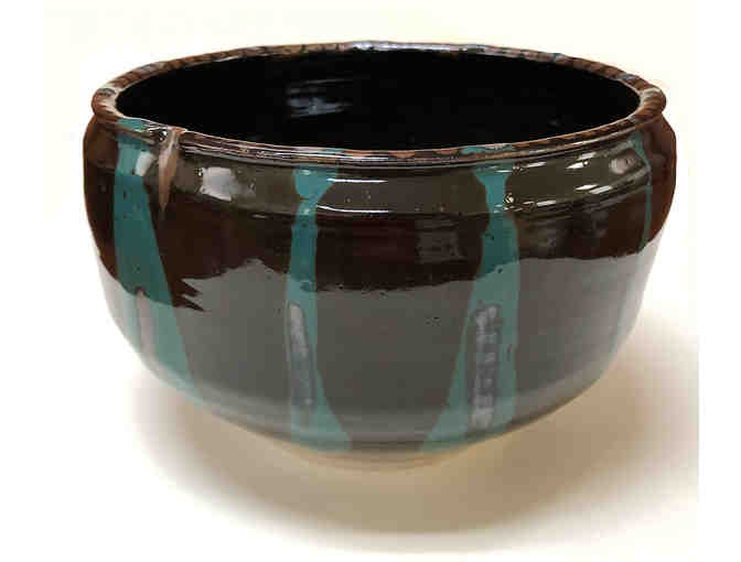 Pottery bowl/Punch bowl by Kentucky potter