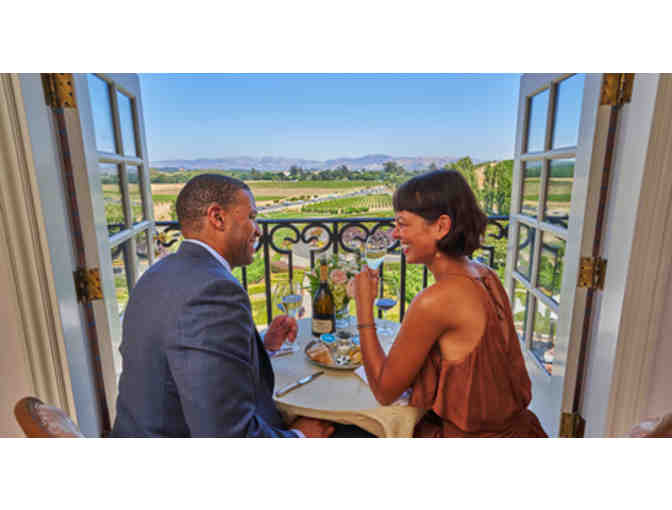 Domaine Carneros Tasting for 2 and Bottle of Le Reve Sparkling Wine