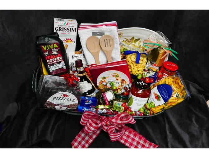 Pasta Lovers Delight: Galvanized Tin with Gourmet Italian Products from Dinner to Dessert!