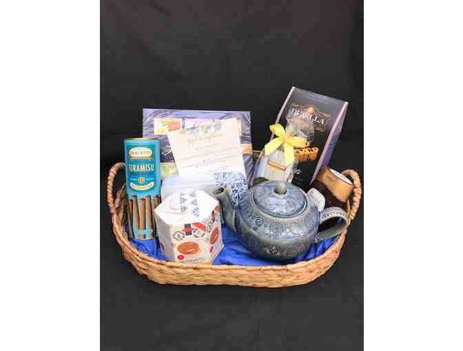 Tour and Tea for 2 at the National Cathedral + Tea Gift Basket - Washington, DC