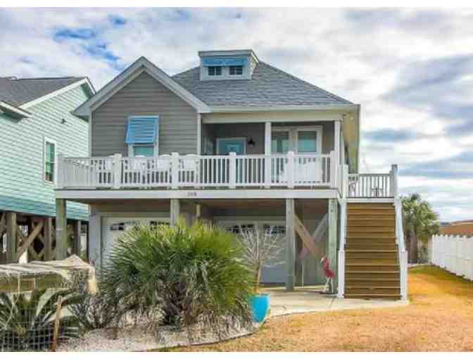Private Air Travel for 6 + 6-Night Stay at 3-Bedroom Beach House - Atlantic Beach, NC