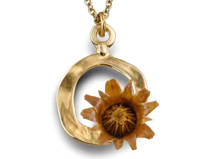 The Blessing Flower Necklace