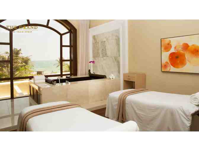 1 Amazing Golf Trip for 2 to Vietnam-7 Nts in Lux at Greg Norman Golf Course, Spa, Casino