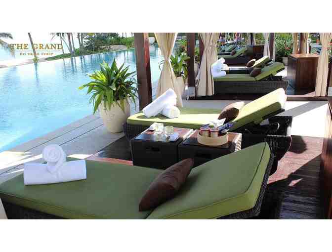 1 Amazing Golf Trip for 2 to Vietnam-7 Nts in Lux at Greg Norman Golf Course, Spa, Casino