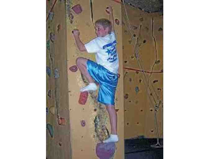 4 Open Climb Passes at Encore Climbing