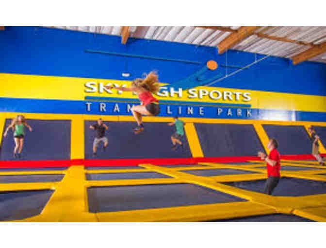 4 1-Hour Jump Passes for Sky High Sports - Photo 2