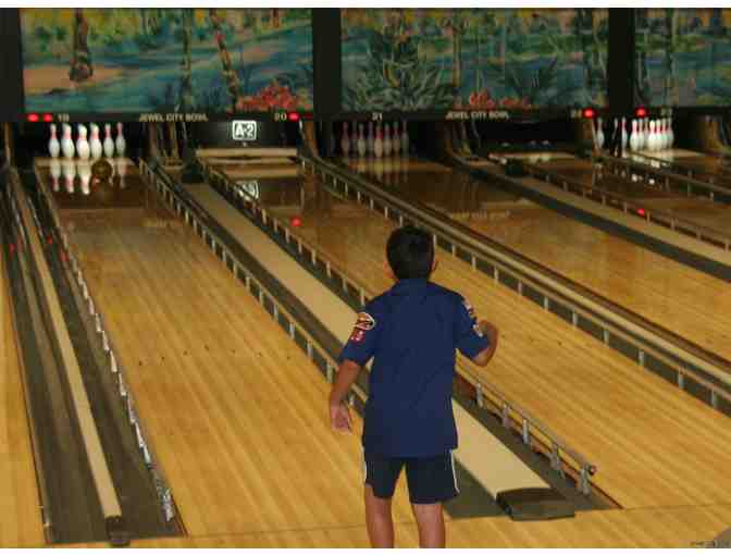 Jewel City Bowl - 1 Hour Bowling and 4 Shoe Rentals
