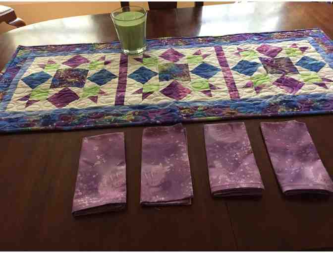 Handmade Quilted Table Runner & Napkins