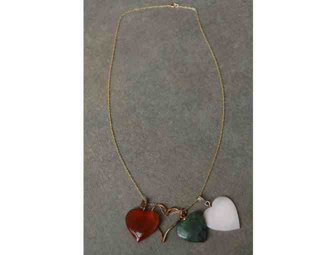 Necklace with semiprecious gems