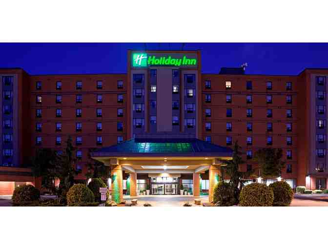 One (1) Night Accommodations in a Deluxe Room at Holiday Inn & Suites Windsor - Photo 1