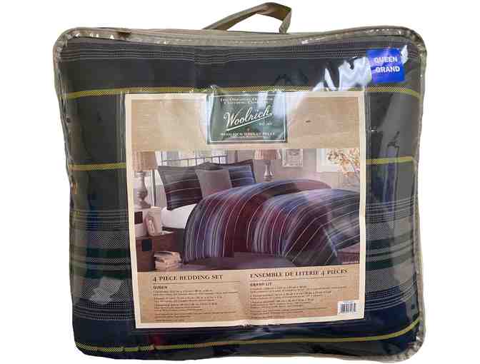 Woolrich Queen-Sized 4 Piece Bedding Set, Blue and Grey Stripes